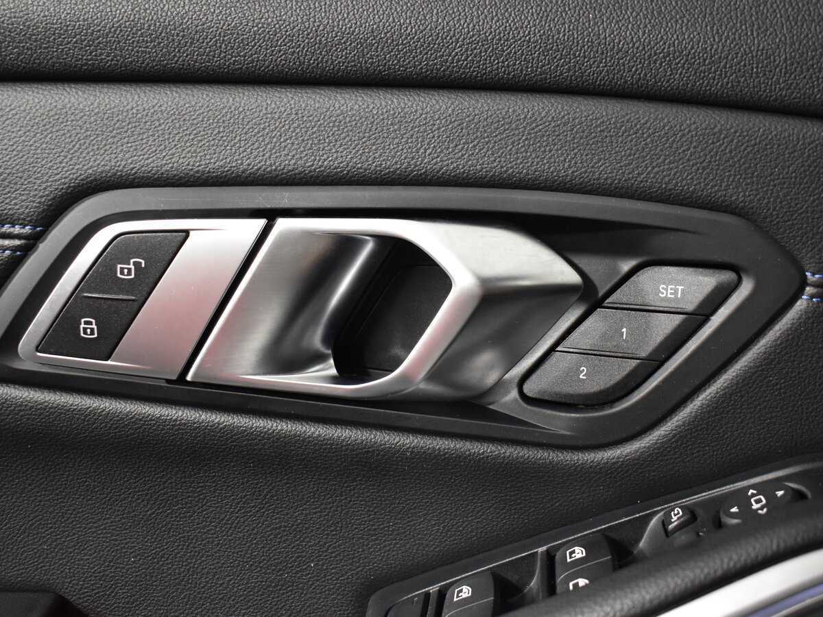 Купить BMW 3 серии с пробегом. Фото: #9