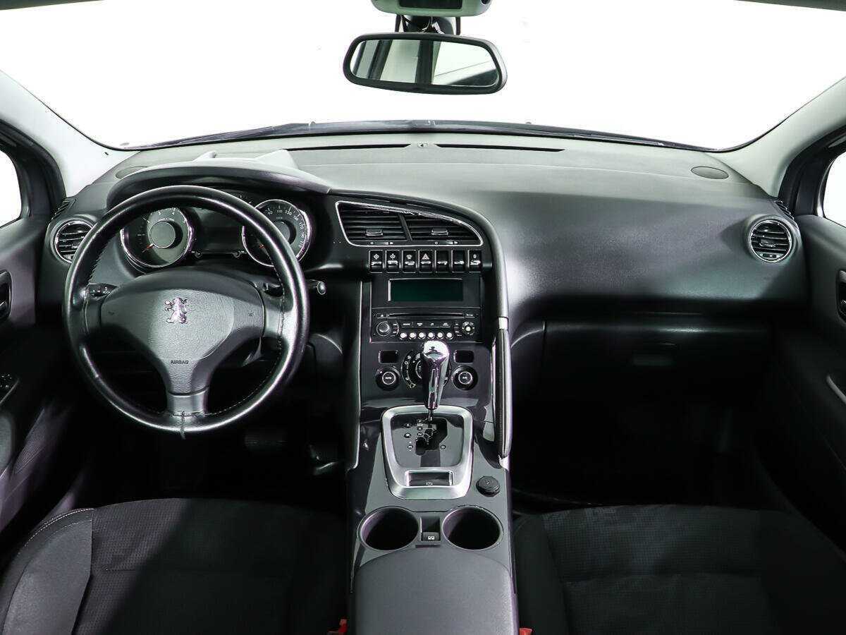 Купить Peugeot 3008 с пробегом. Фото: #9