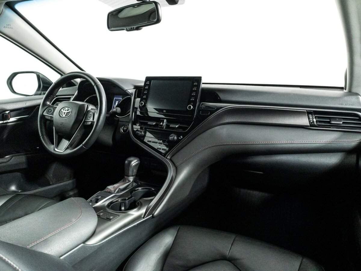 Купить Toyota Camry с пробегом. Фото: #8