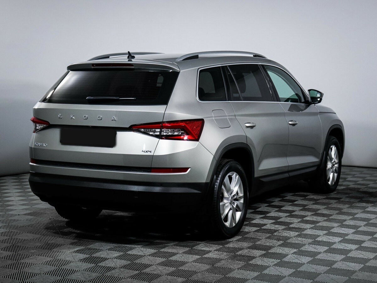 Купить Skoda Kodiaq с пробегом. Фото: #2