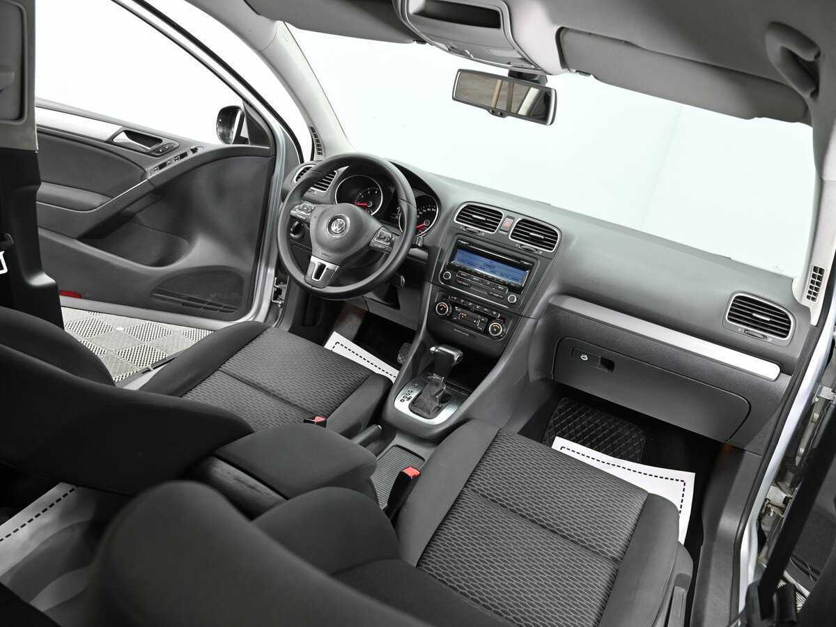 Купить Volkswagen Golf с пробегом. Фото: #10