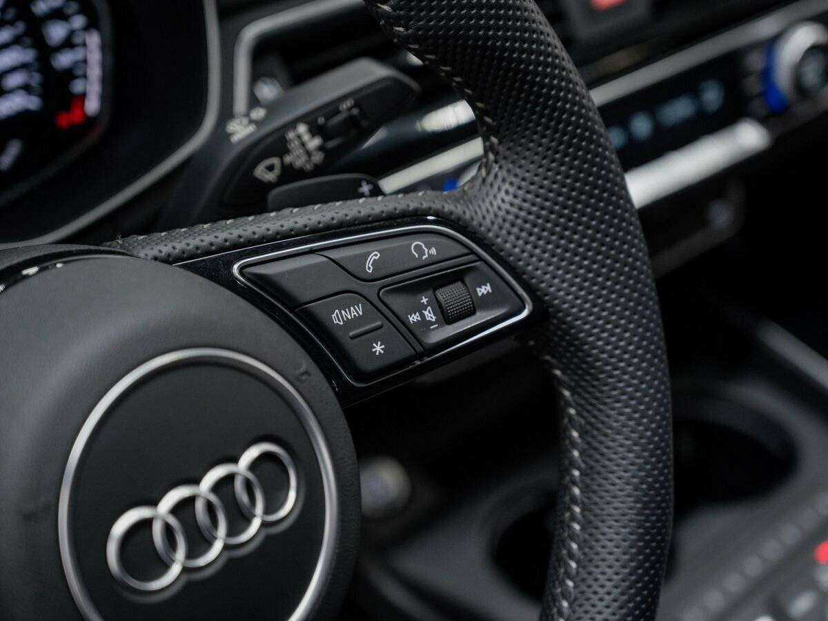 Купить Audi A4 с пробегом. Фото: #20