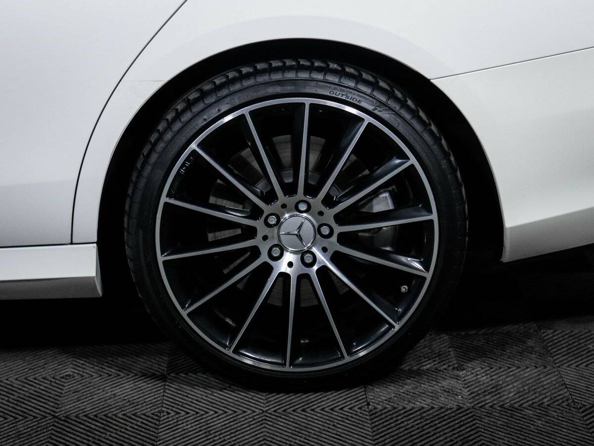 Купить Mercedes-Benz E-Класс AMG с пробегом. Фото: #13
