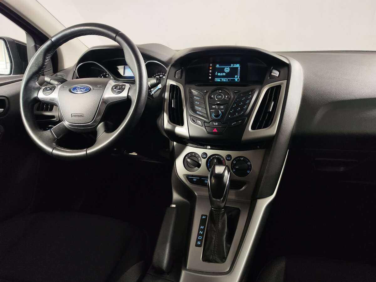 Купить Ford Focus с пробегом. Фото: #22