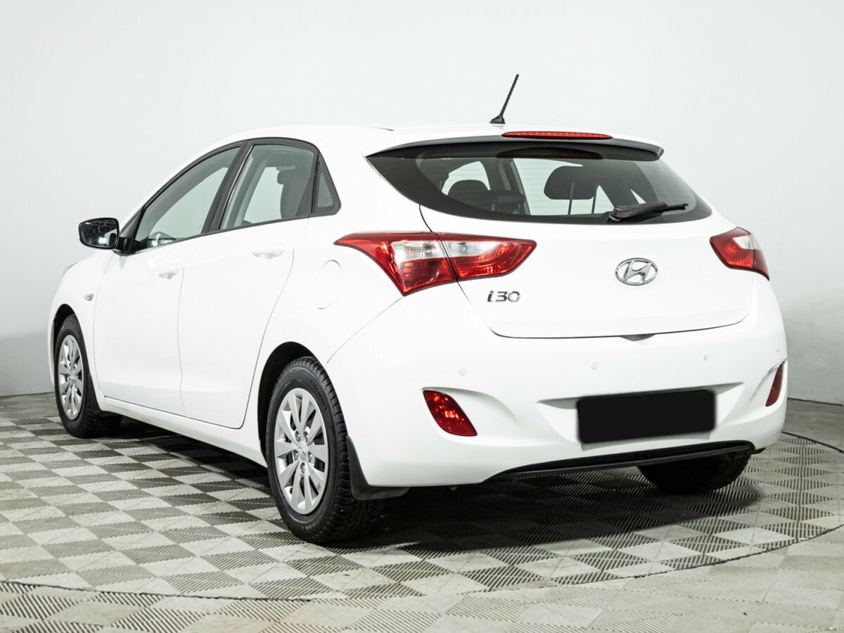 Купить Hyundai i30 с пробегом. Фото: #6