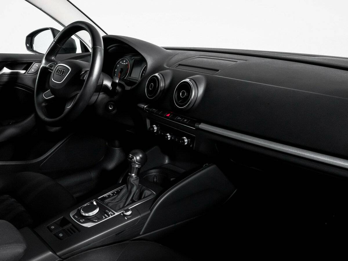 Купить Audi A3 с пробегом. Фото: #6