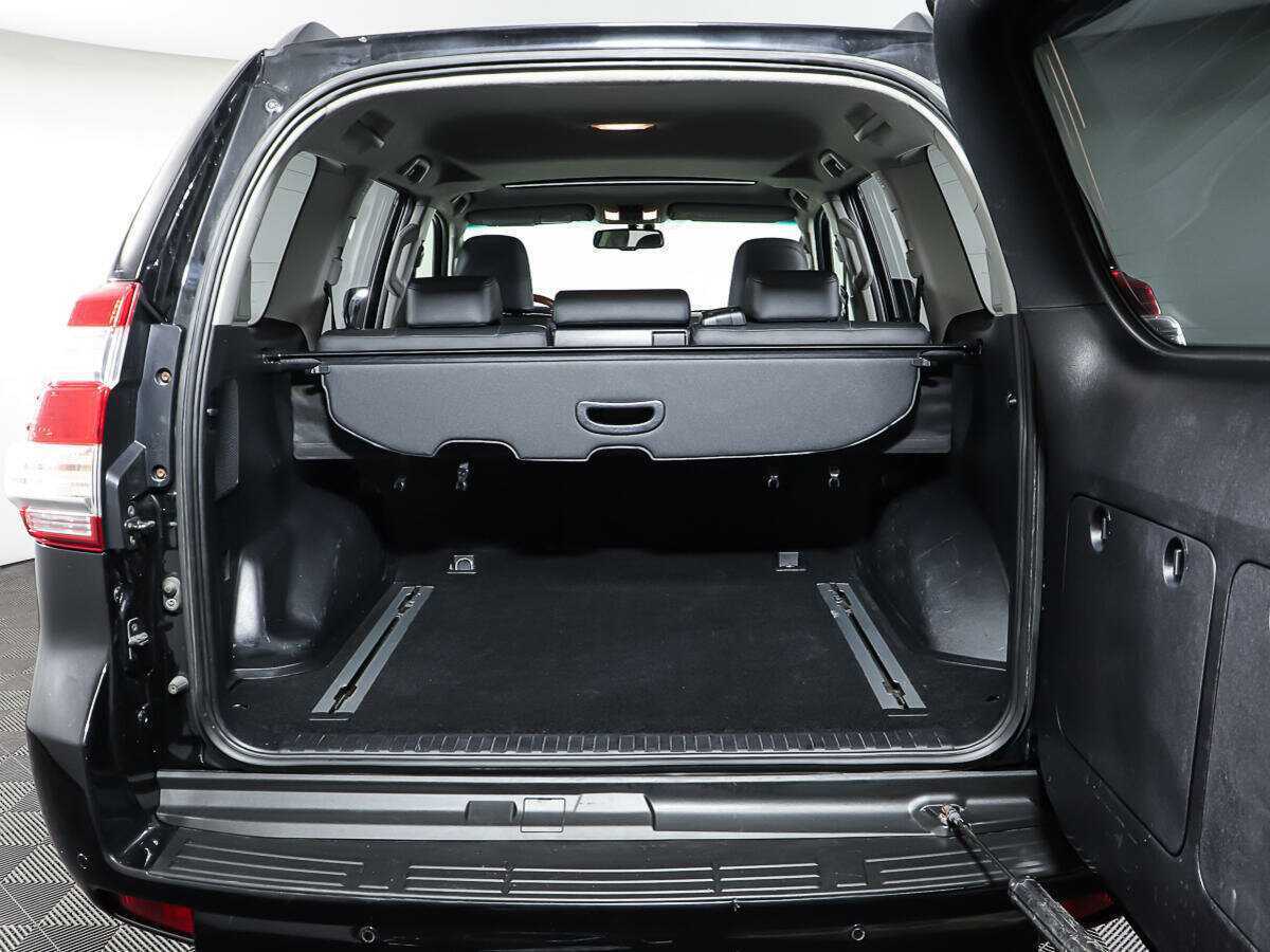 Купить Toyota Land Cruiser Prado с пробегом. Фото: #6