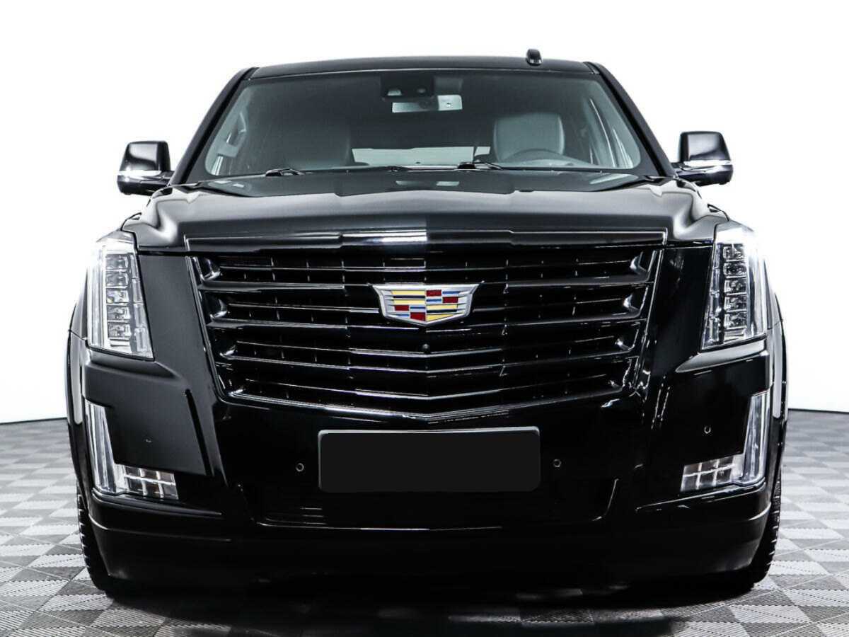 Купить Cadillac Escalade с пробегом. Фото: #1