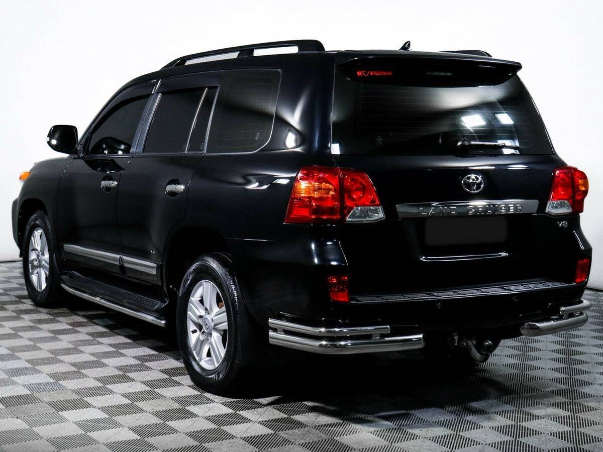 Купить Toyota Land Cruiser с пробегом. Фото: #6
