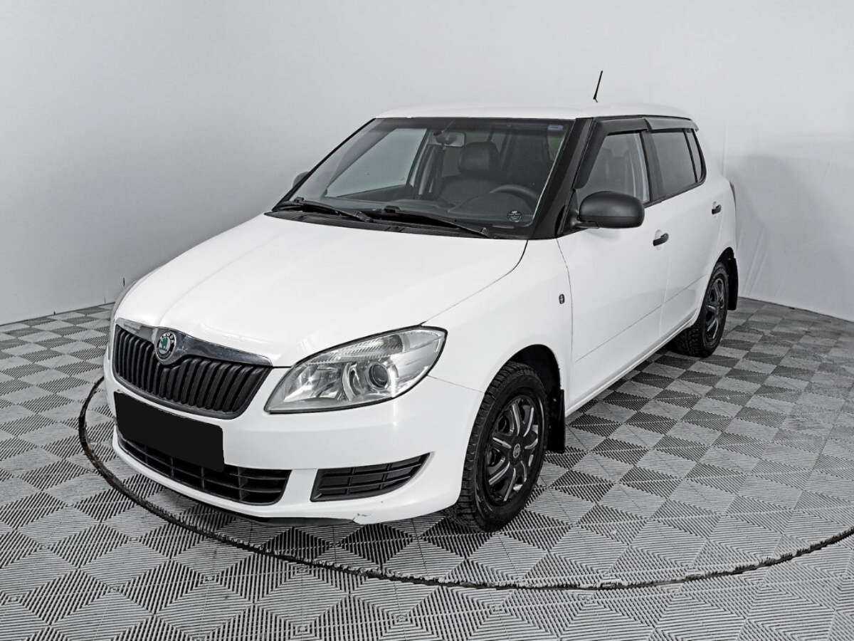 Купить Skoda Fabia с пробегом. Фото: #0