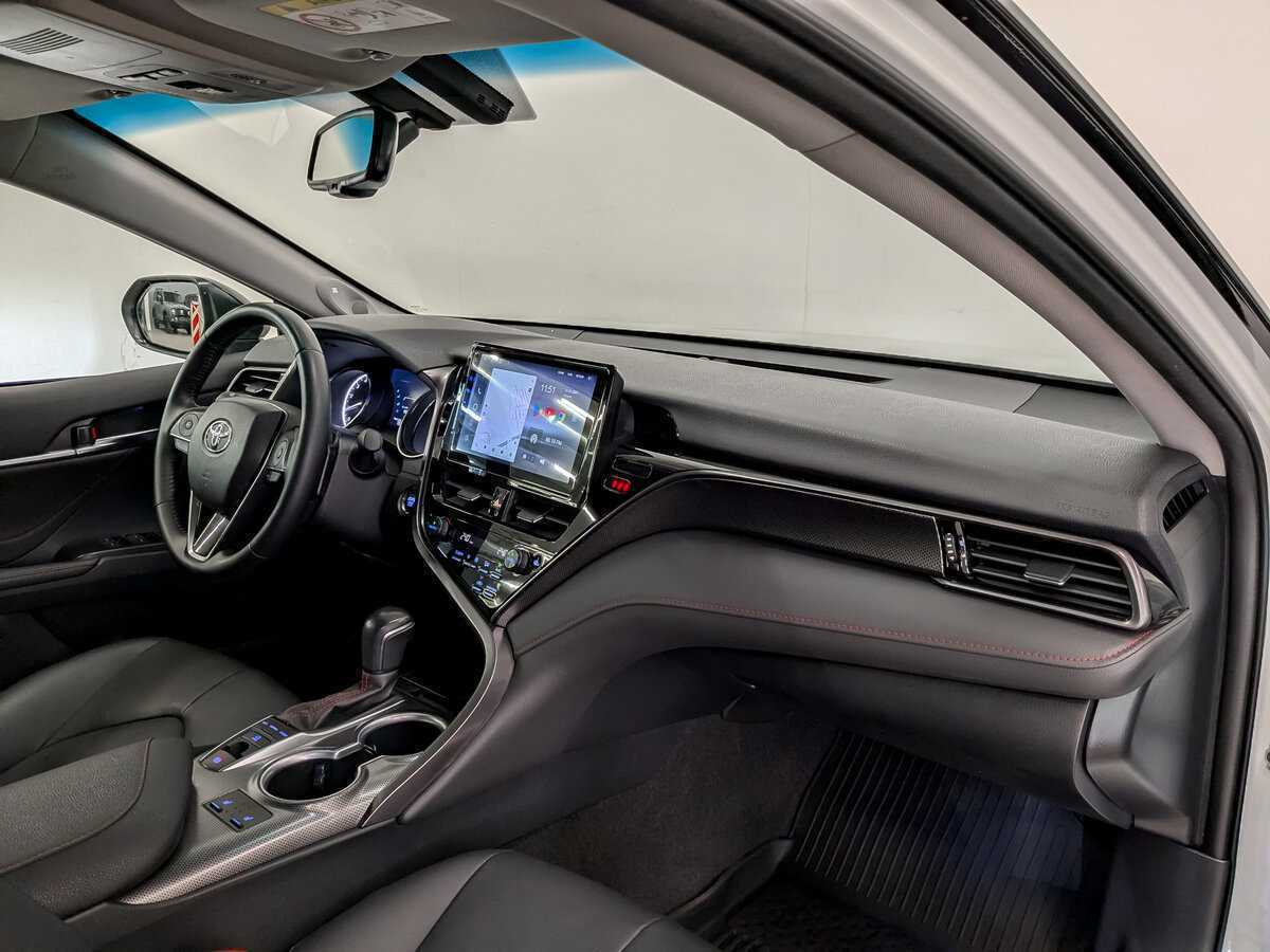 Купить Toyota Camry с пробегом. Фото: #10