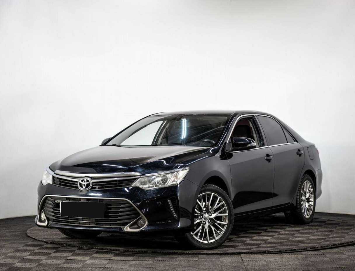 Купить Toyota Camry с пробегом. Фото: #0