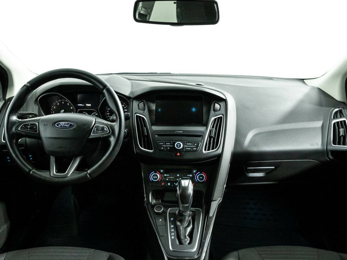 Купить Ford Focus с пробегом. Фото: #12