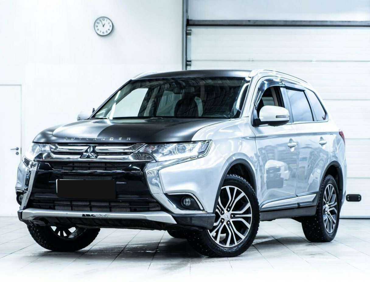 Купить Mitsubishi Outlander с пробегом. Посмотреть фото