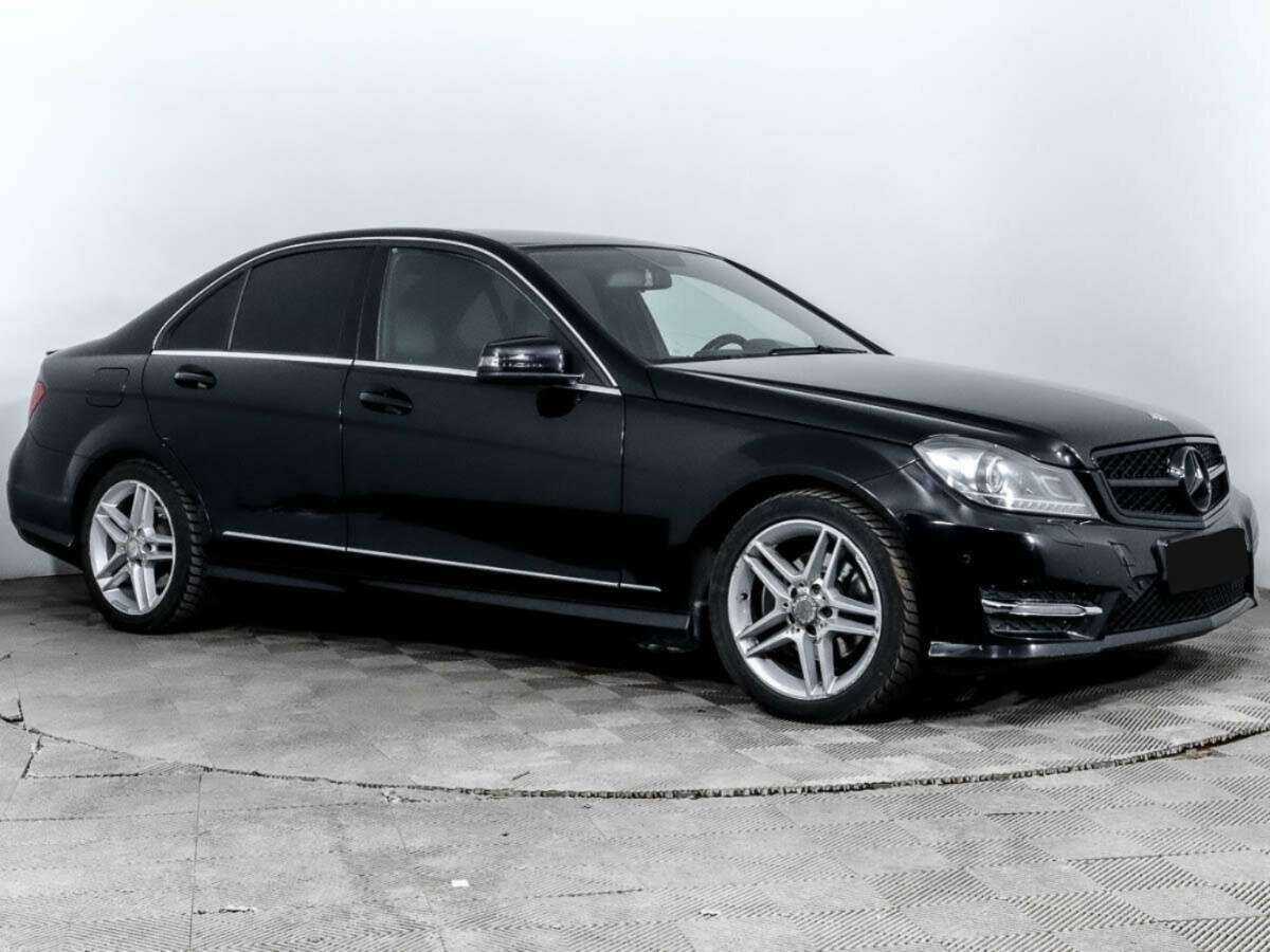 Купить Mercedes-Benz C-Класс с пробегом. Фото: #2