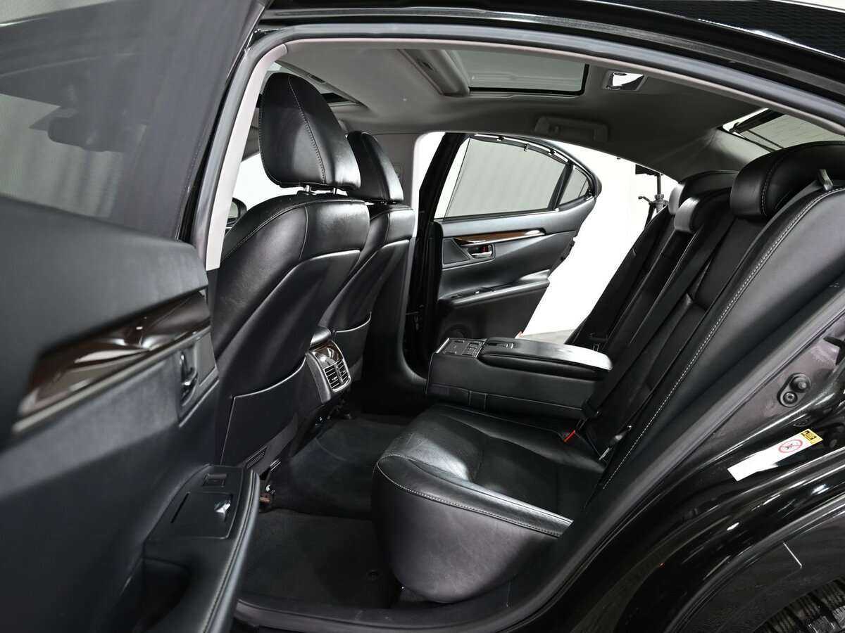 Купить Lexus ES с пробегом. Фото: #6