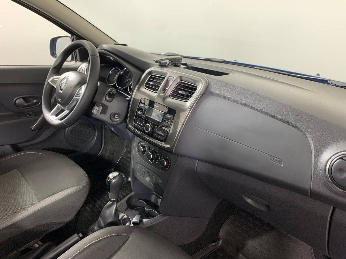 Купить Renault Logan с пробегом. Фото: #12