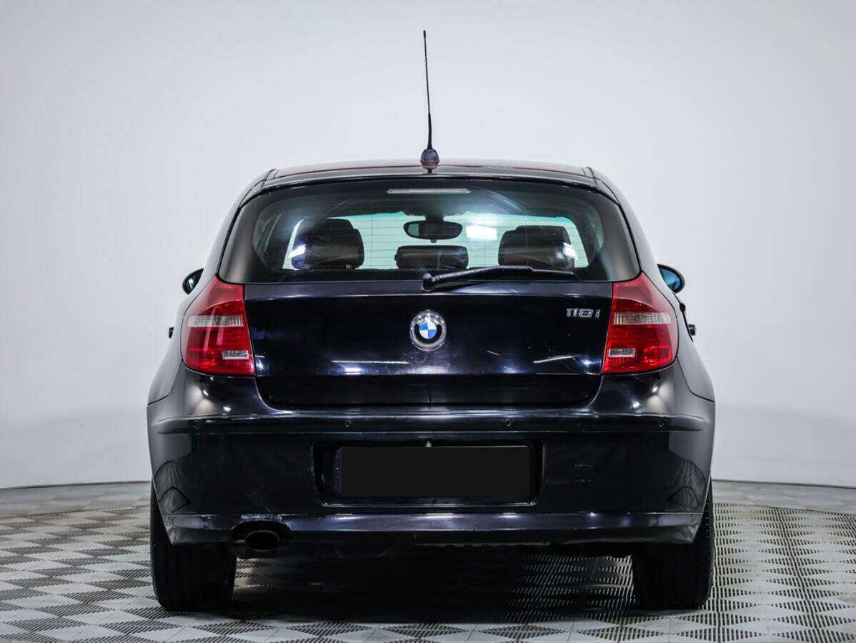 Купить BMW 1 серии с пробегом. Фото: #4