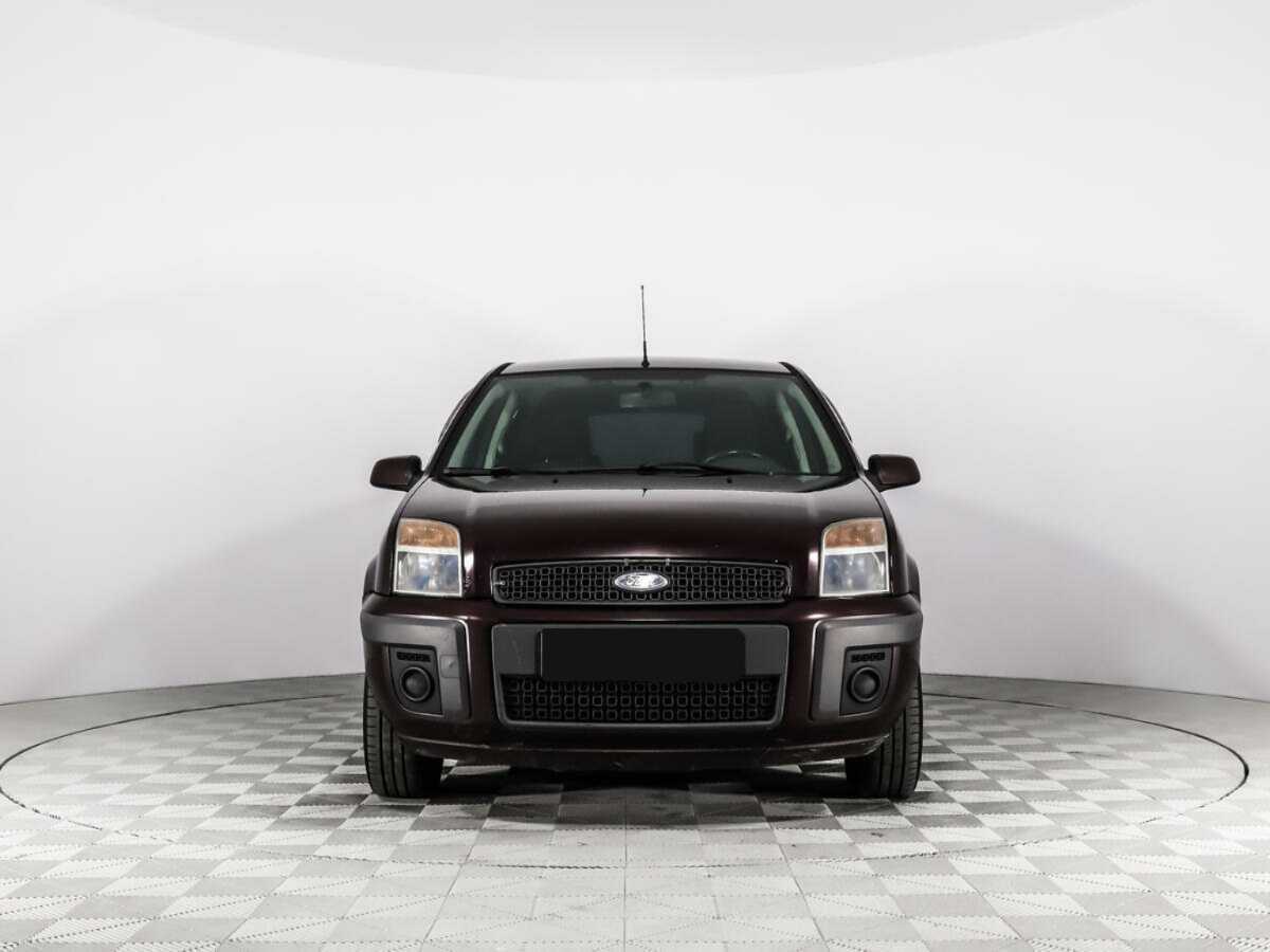 Купить Ford Fusion с пробегом. Фото: #1