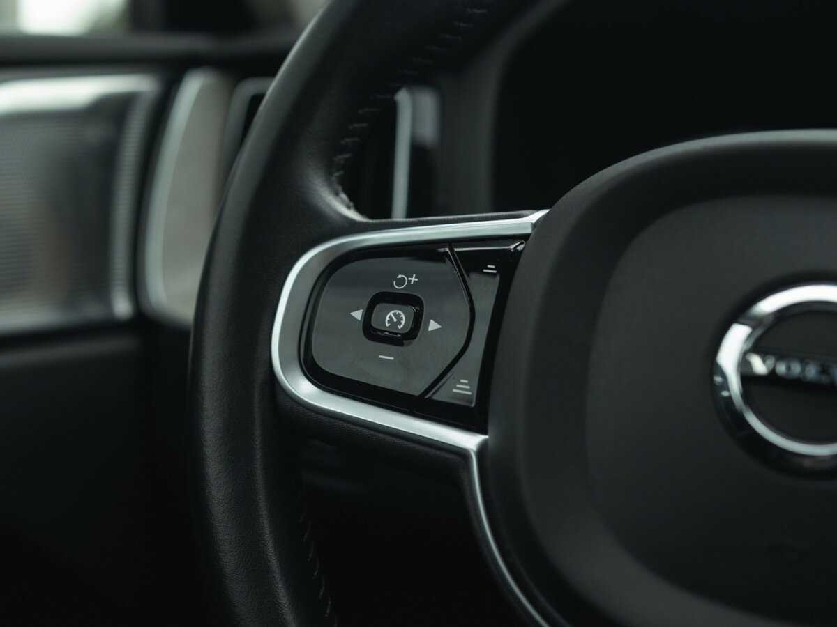 Купить Volvo XC60 с пробегом. Фото: #29