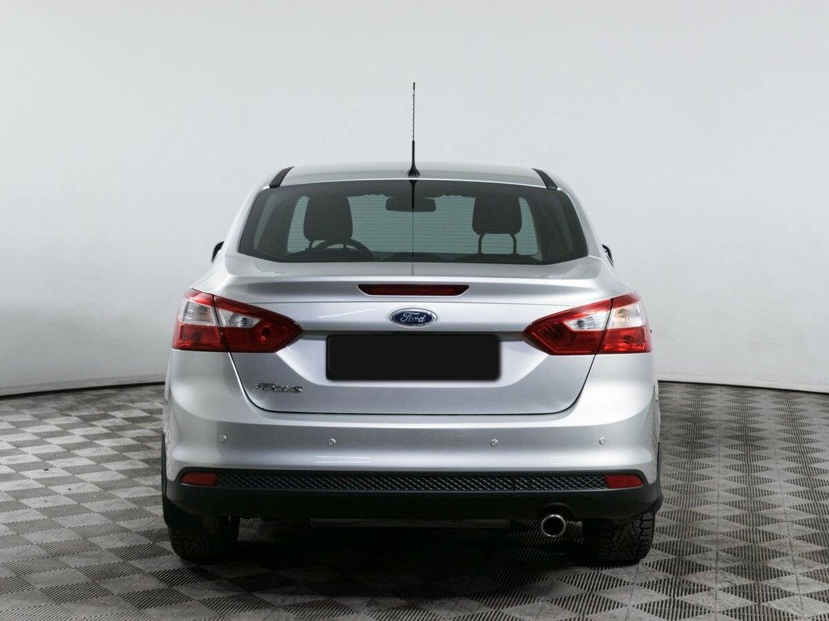 Купить Ford Focus с пробегом. Фото: #4