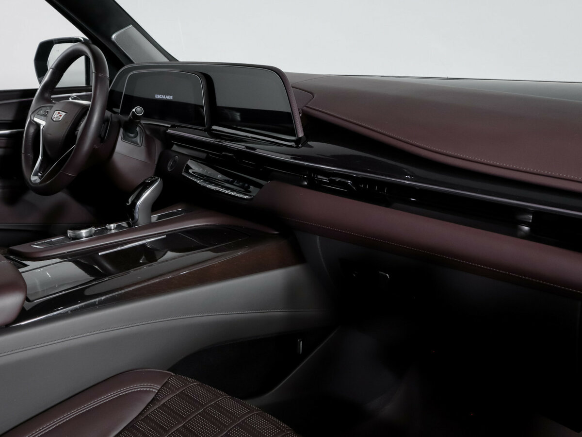 Купить Cadillac Escalade с пробегом. Фото: #8
