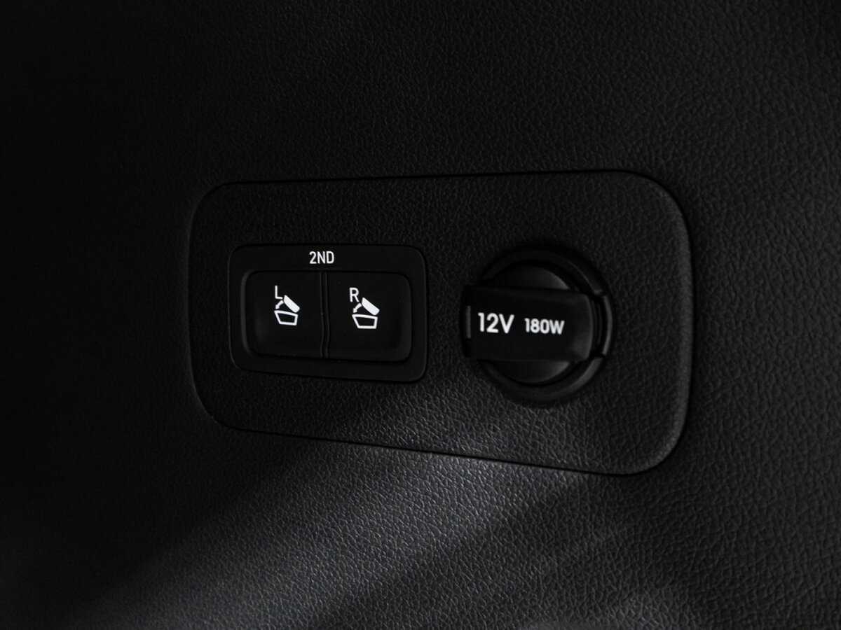 Купить Hyundai Santa Fe с пробегом. Фото: #15