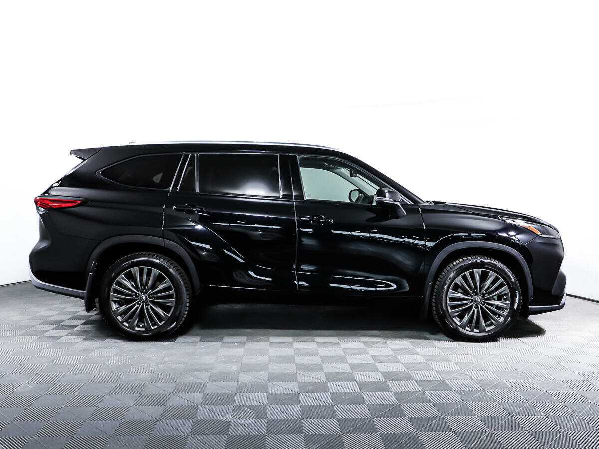 Купить Toyota Highlander с пробегом. Фото: #3
