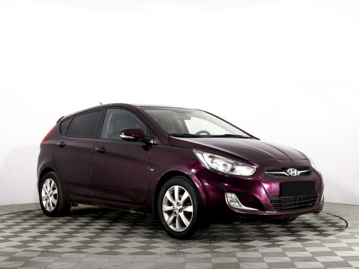 Купить Hyundai Solaris с пробегом. Фото: #2