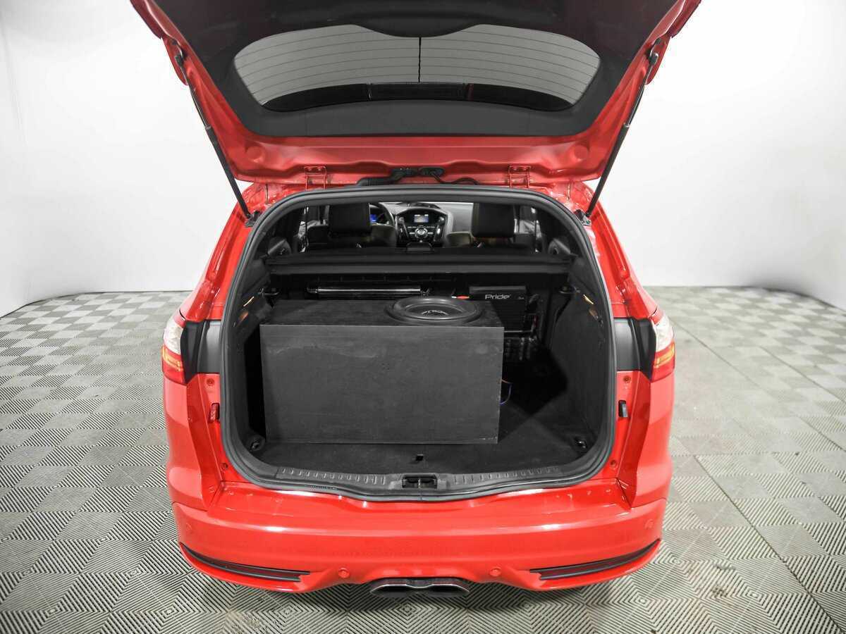 Купить Ford Focus ST с пробегом. Фото: #17