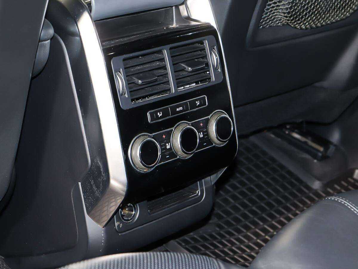 Купить Land Rover Range Rover Sport с пробегом. Фото: #19