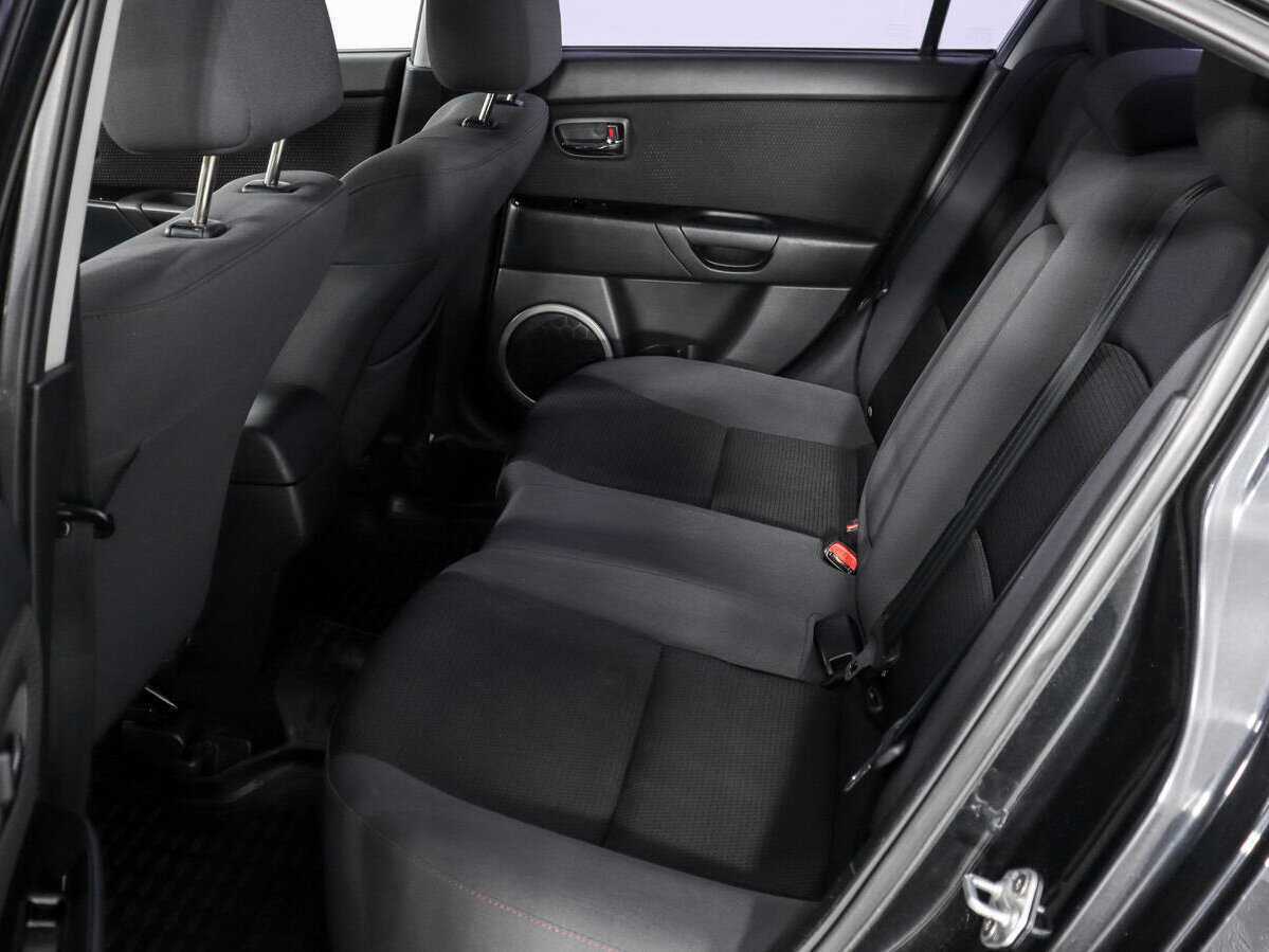 Купить Mazda 3 с пробегом. Фото: #9