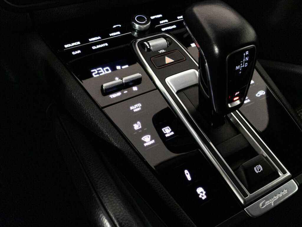 Купить Porsche Cayenne с пробегом. Фото: #21