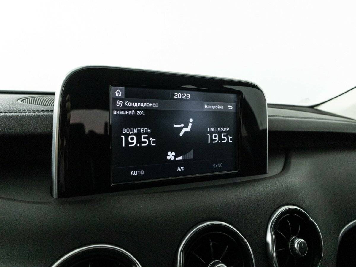 Купить Kia Stinger с пробегом. Фото: #16
