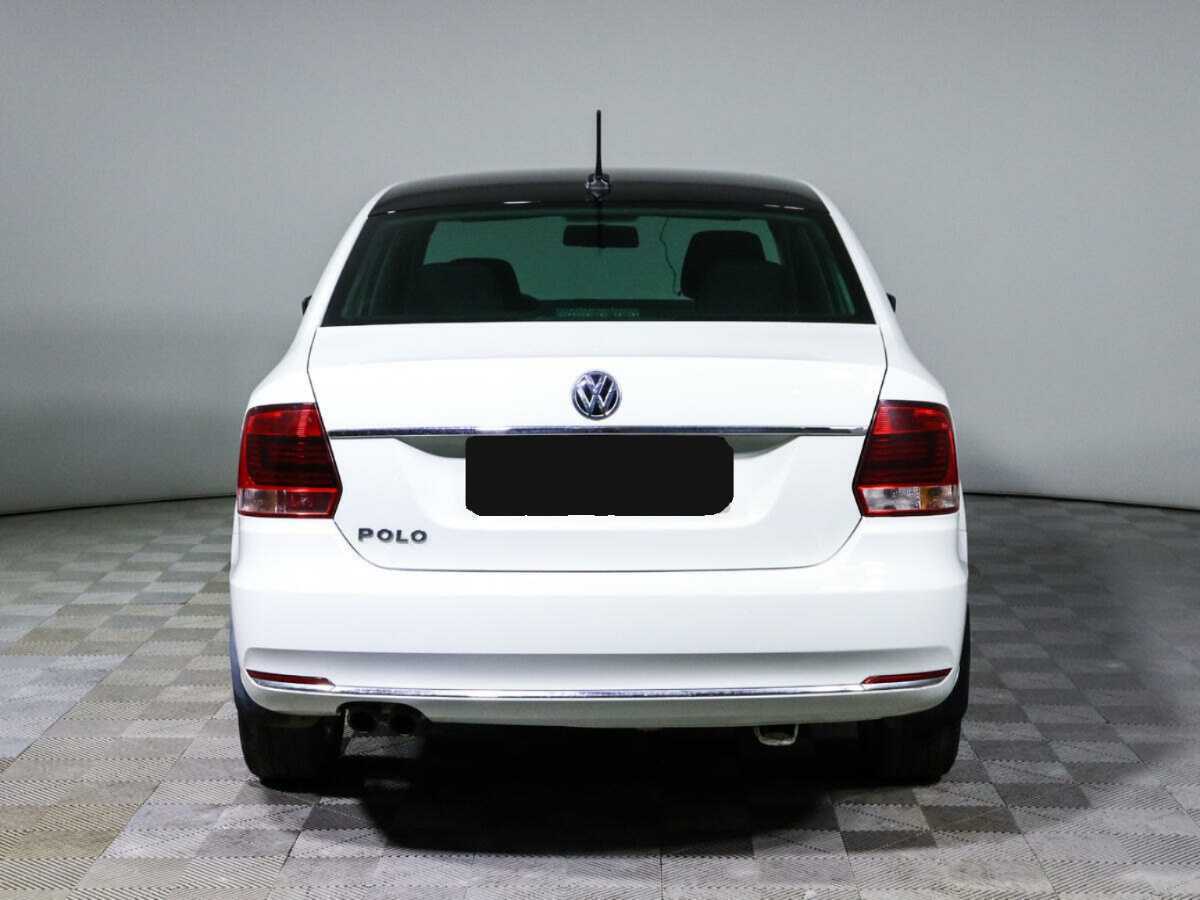 Купить Volkswagen Polo с пробегом. Фото: #4
