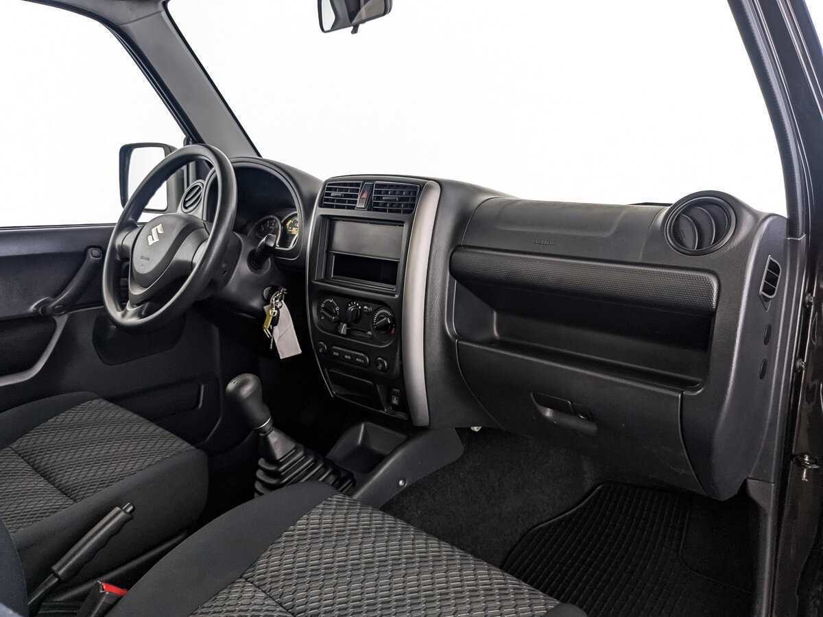 Купить Suzuki Jimny с пробегом. Фото: #8