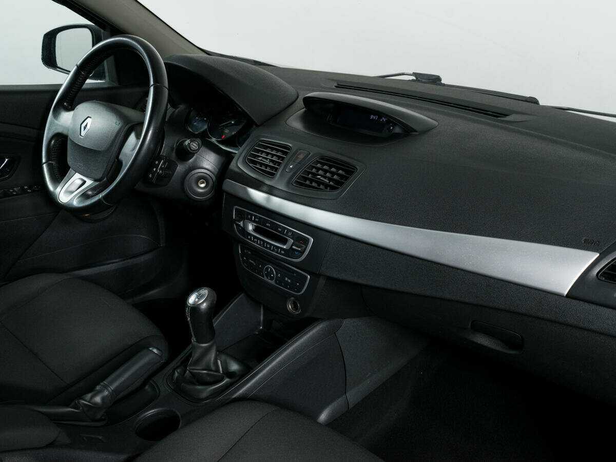 Купить Renault Megane с пробегом. Фото: #8