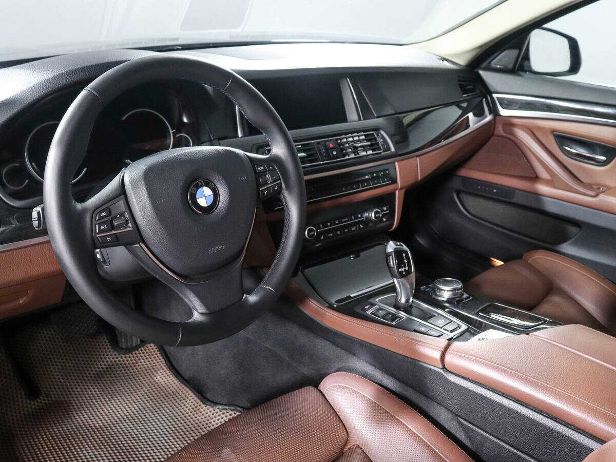 Купить BMW 5 серии с пробегом. Фото: #13