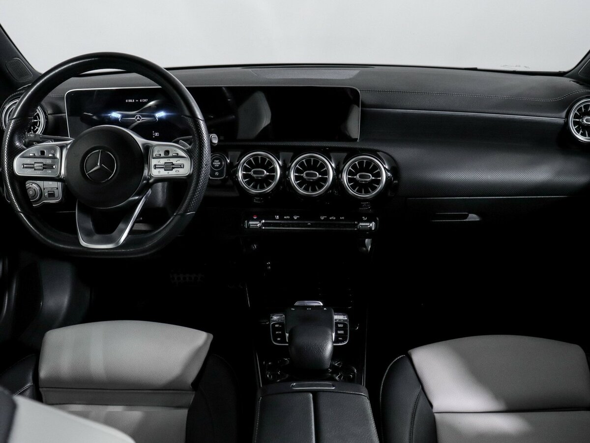 Купить Mercedes-Benz CLA с пробегом. Фото: #9