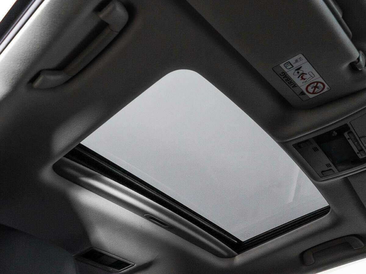 Купить Toyota Land Cruiser с пробегом. Фото: #14