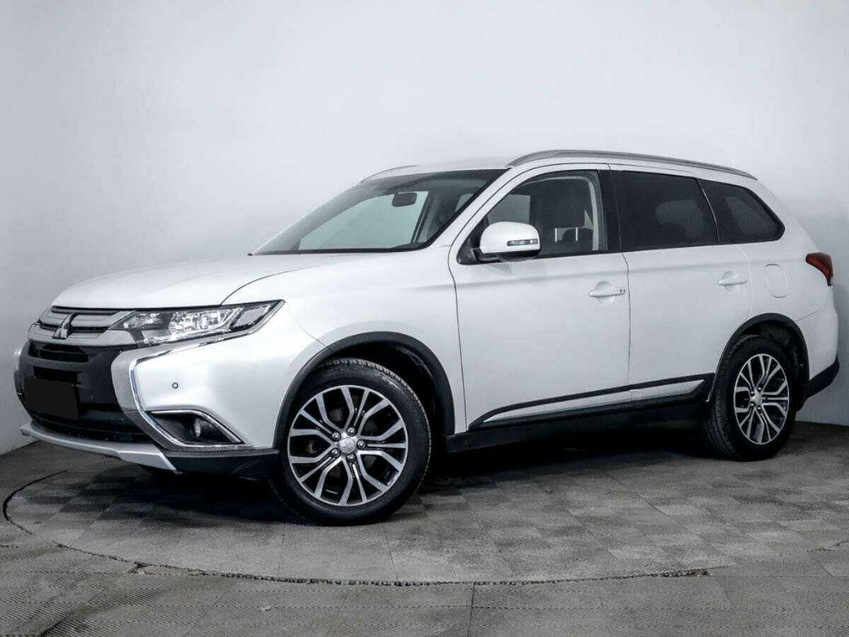 Купить Mitsubishi Outlander с пробегом. Посмотреть фото