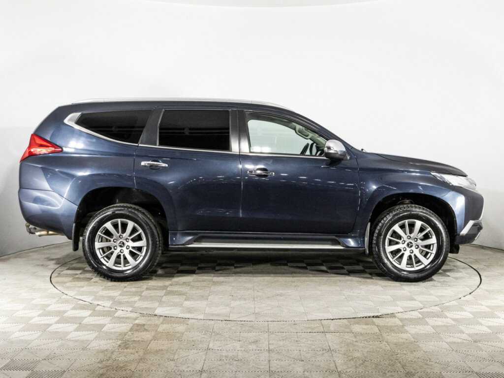 Купить Mitsubishi Pajero Sport с пробегом. Фото: #3