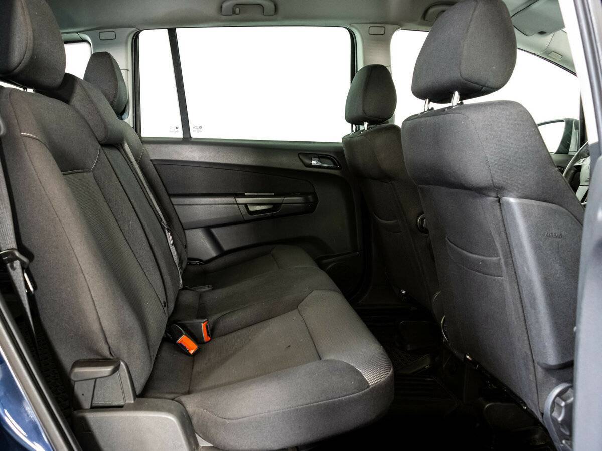 Купить Opel Zafira с пробегом. Фото: #11