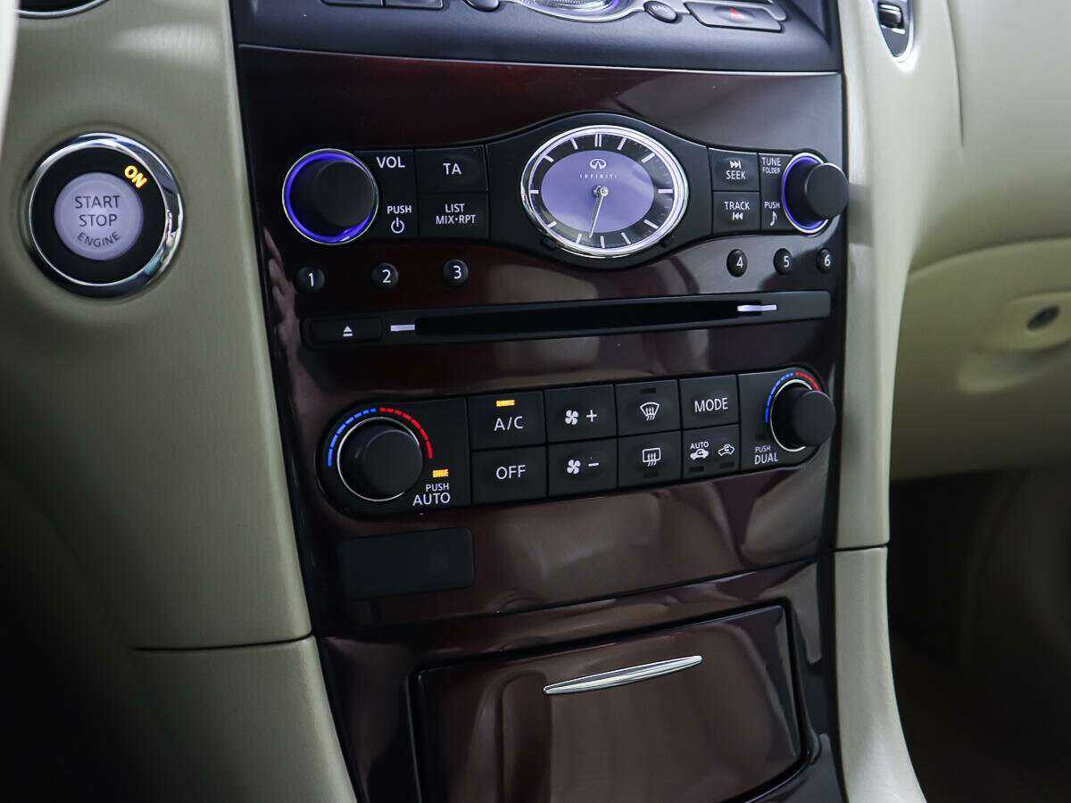 Купить Infiniti QX50 с пробегом. Фото: #15