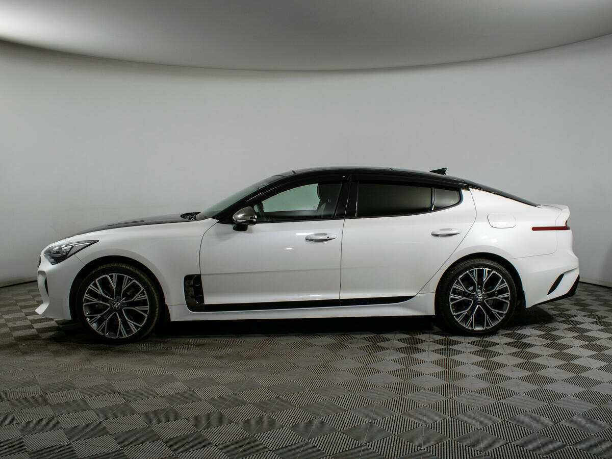 Купить Kia Stinger с пробегом. Фото: #7