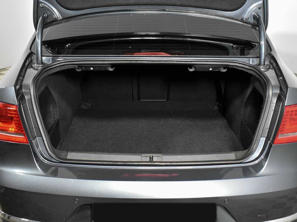 Купить Volkswagen Passat с пробегом. Фото: #20