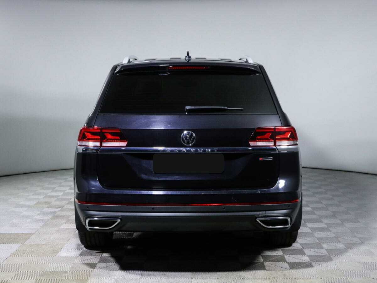 Купить Volkswagen Teramont с пробегом. Фото: #5