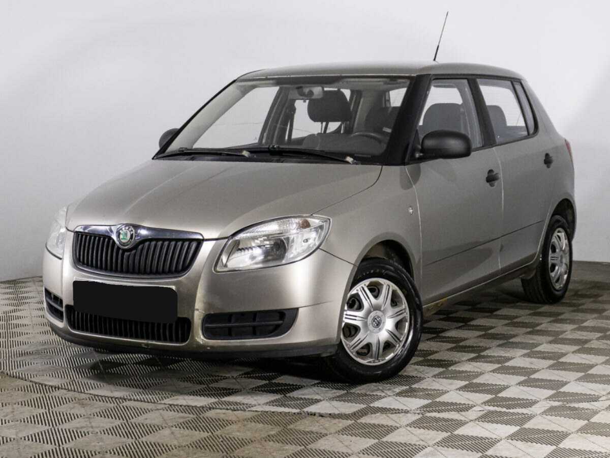 Купить Skoda Fabia с пробегом. Фото: #0