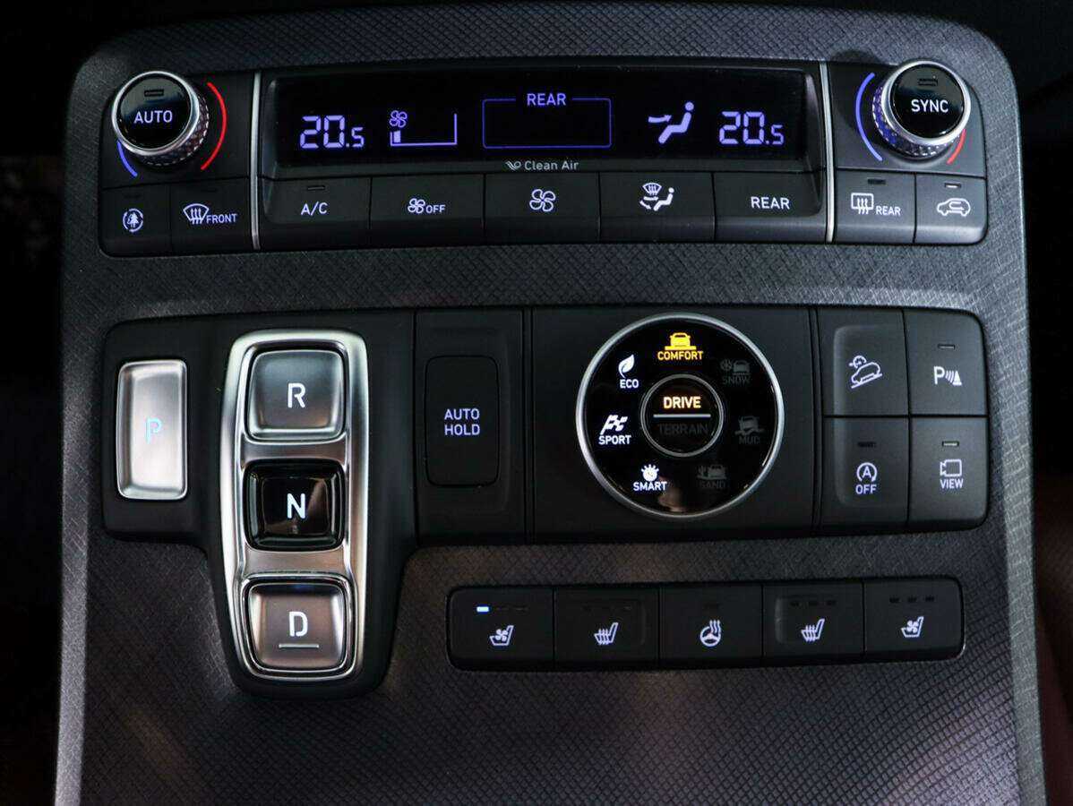 Купить Hyundai Palisade с пробегом. Фото: #24