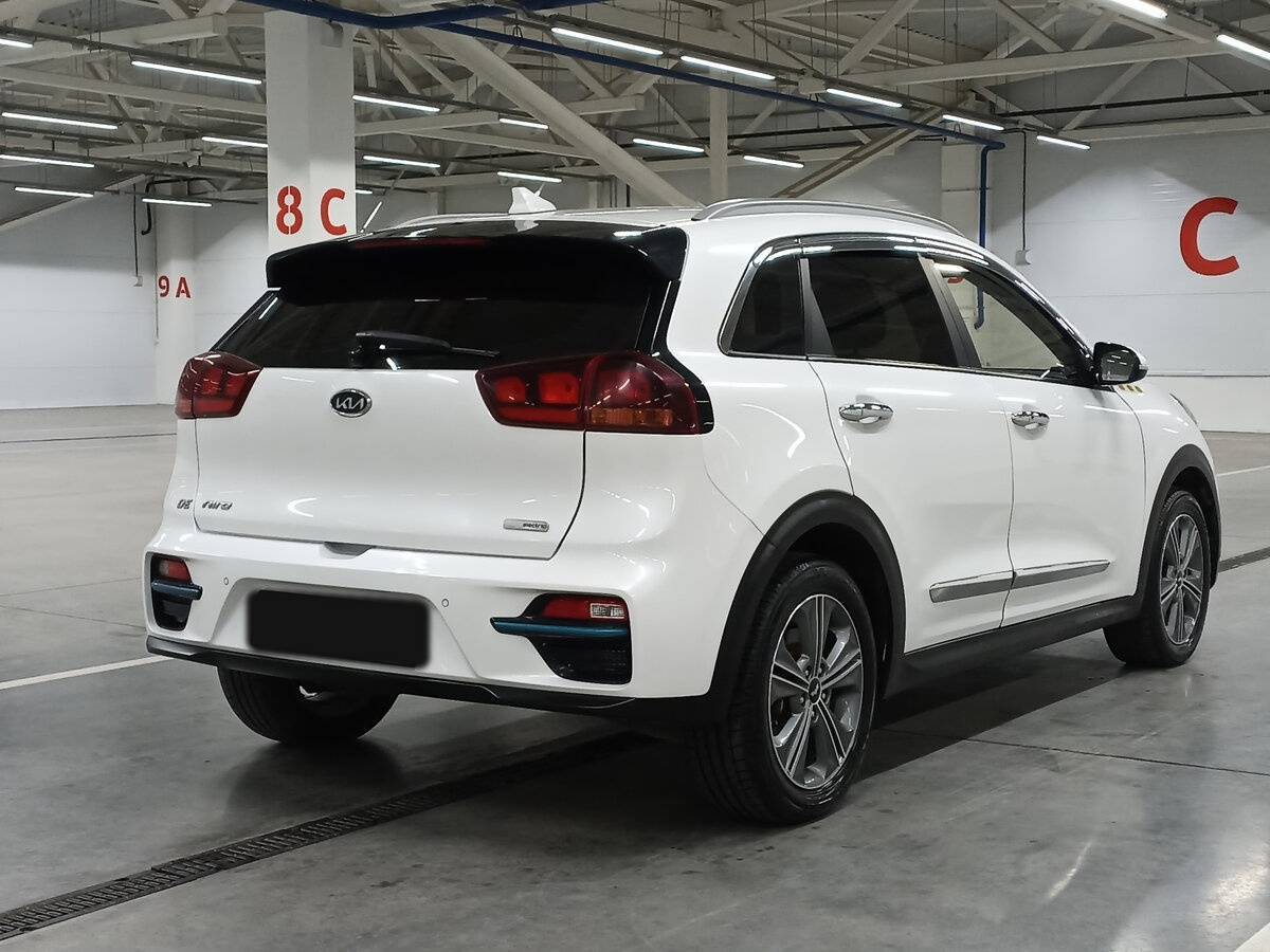 Купить Kia Niro с пробегом. Фото: #4